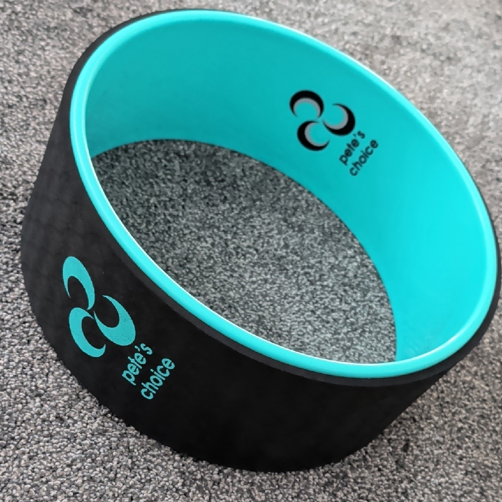 Black and Blue Yoga Wheel